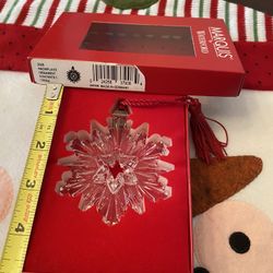 Marquis by Waterford 2005 Annual Crystal Snowflake Ornament  #135304