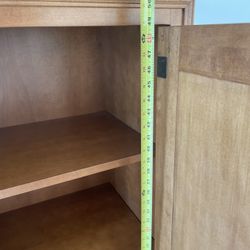 Dresser / Armoire 