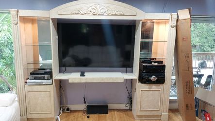 Like New Modern Stone Entertainment Center With Glass And Lights 1800 New Eldorado