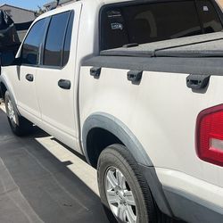 2008 Ford Explorer Trac