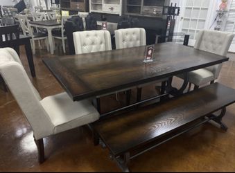 Dining Table Set