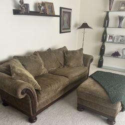 Macys Fabric Traditional Couch Set  Couch ,Ottoman and Oversized Chair Good quality down stuffed  Sooo comfortable!! Pics show stain on ottoman.  Couc