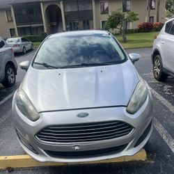 2014 Ford Fiesta