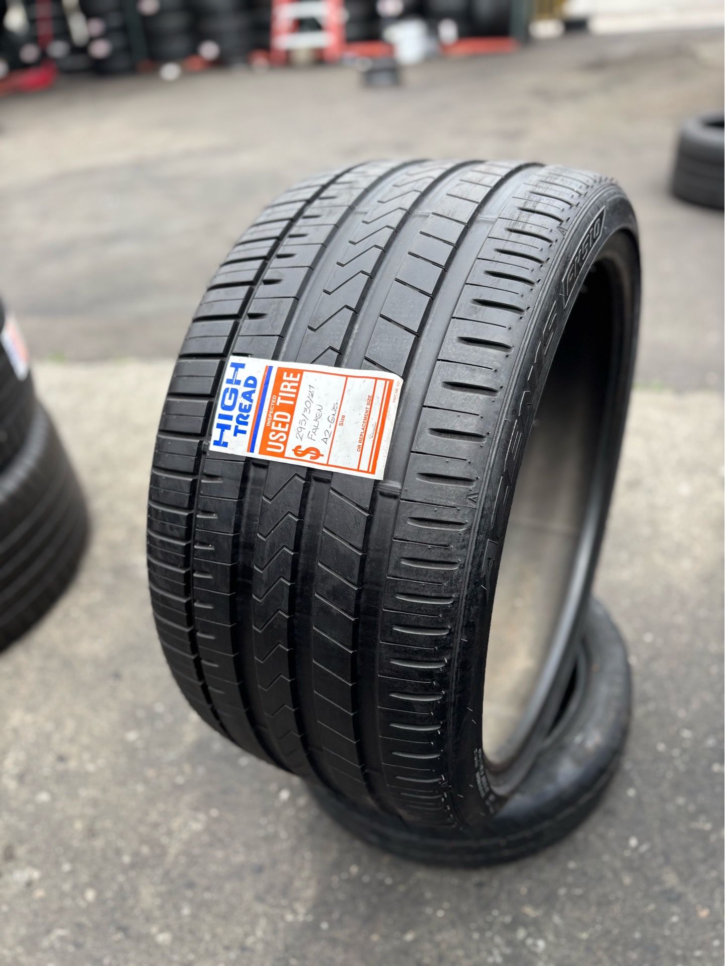 295/30/21 FALKEN AZENIS (1 TIRE ONLY USED)