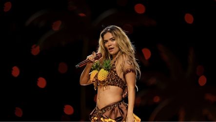 KAROL  G (sunday)