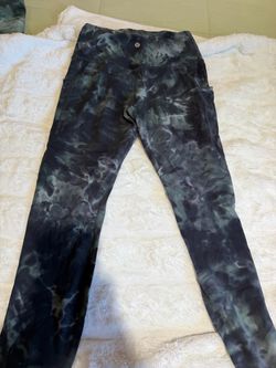 Lululemon Tie-Dye Leggings with Side Pockets