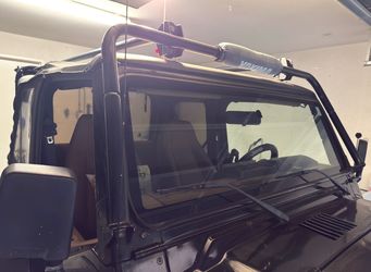 Jeep wrangler rooftop bars with lights