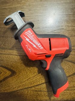 Milwaukee M12 Hackzall