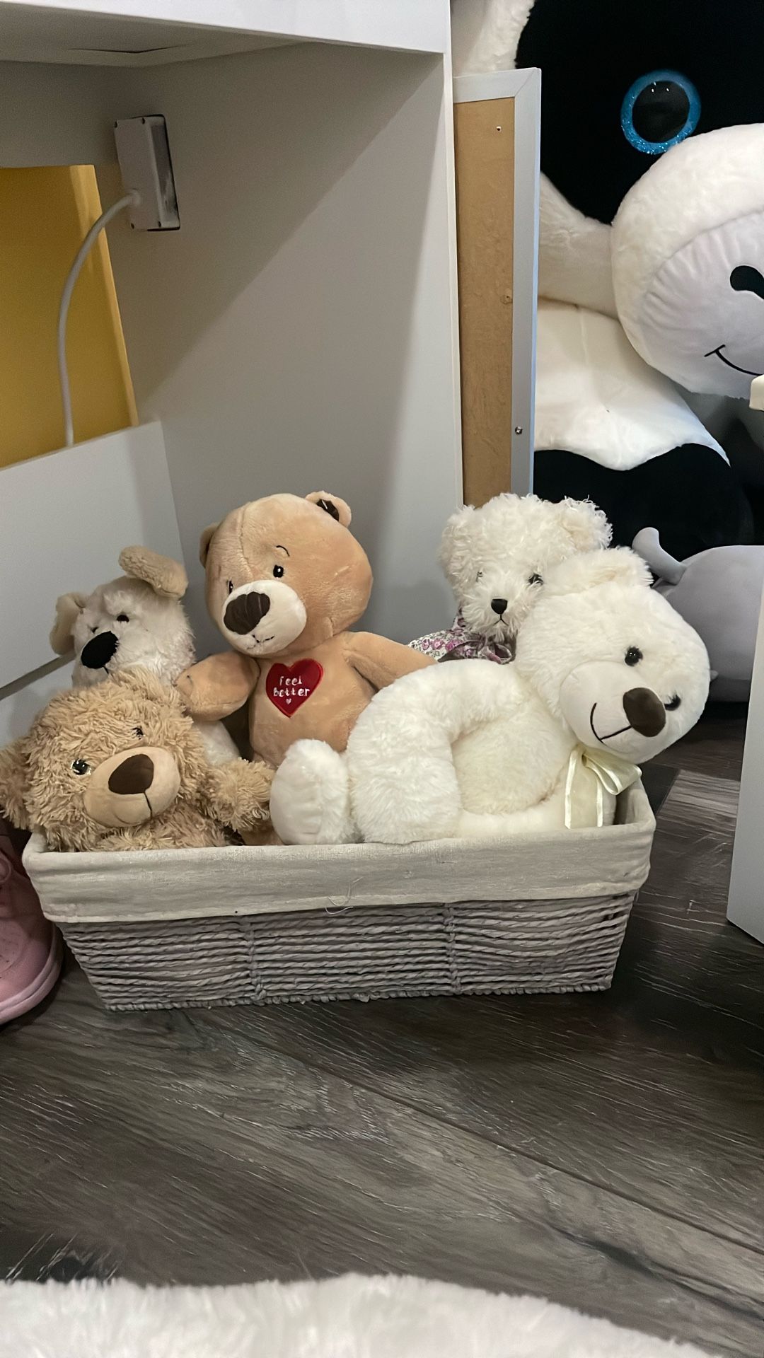 Teddy bears 