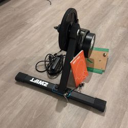 Zwift Hub Smart Trainer - Excellent Condition