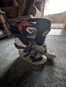 Tech 7s