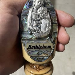 Olive Wood Carving Holy Family Shell 🐚 From Jerusalem 