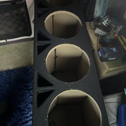 (4) 12 Inch Subwoofer Box