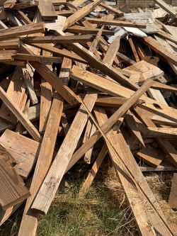 Free wood, perfect for burning or small projects