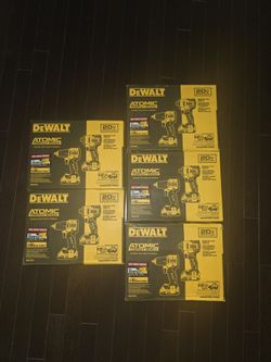 
DEWALT
ATOMIC 20-Volt MAX Lithium-Ion Cordless Combo Kit (2-Tool) with (2) 2.0Ah Batteries, Charger and Bag 145 Dls Each One