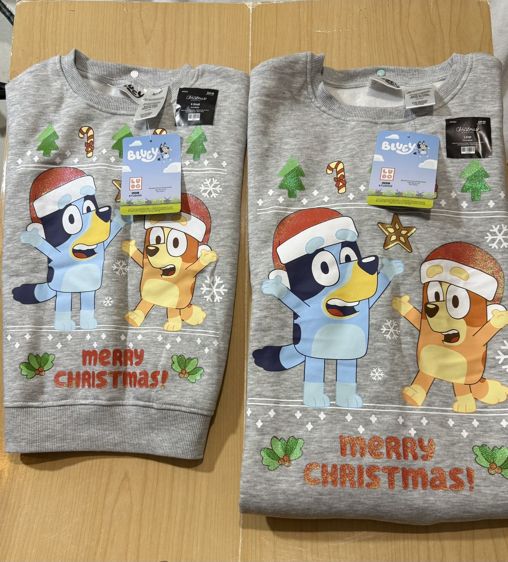 UNISEX  SWEATSHIRT MERRY CHRISTMAS 🎄BLUEY