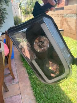 Tundra head lights