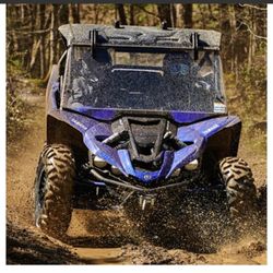 2020 YAMAHA YXZ OEM FOLDING  WINDSHIELD NEW IN BOX