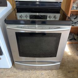 Samsung 5 Burner Smooth Surface Convection Range