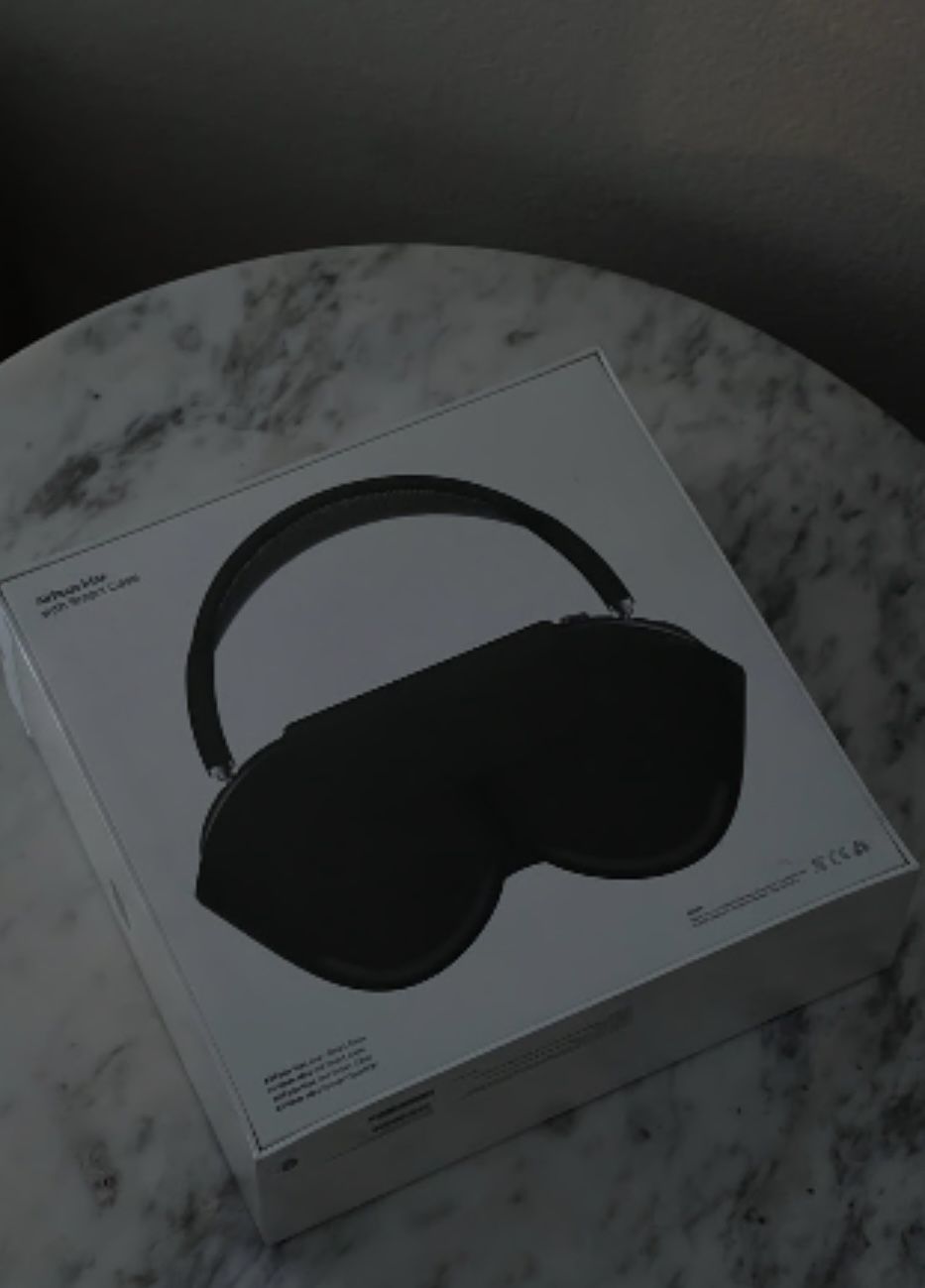 AirPod Pro Max
