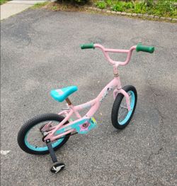 Girls Bike w/ Training Wheels, Used for Learning to Ride