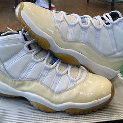 Jordan 11 Columbia 2001 Size 12 Pre-Owned/Used! Replacement Box! 100% AUTHENTIC!