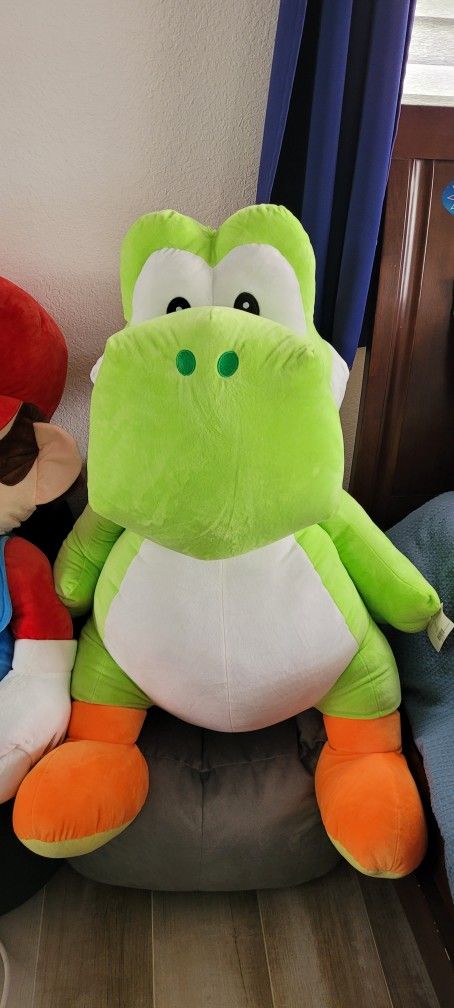 Super Mario Yoshi 48" Giant Limited Edition