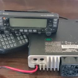 ICOM IC-2730 A Dual Band mobile radio transceiver