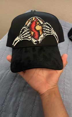 Barbs hat original end of the world all black with a skull