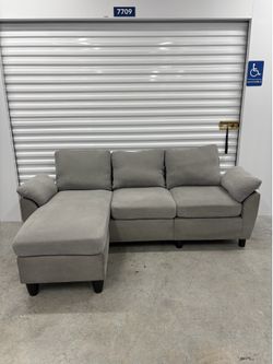 Grey sectional sofa !!! Great condition