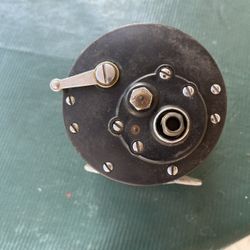 Penn Long Beach Fishing Reel