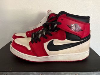 Air Jordan 1 High-Top Sneakers Red Black White