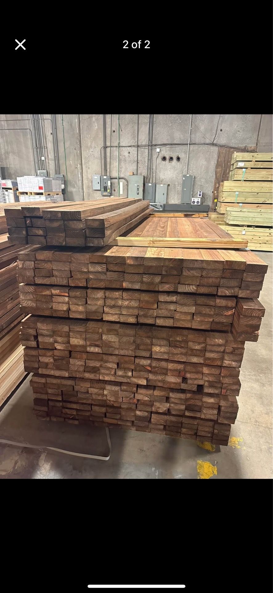Rieles prestained de 2x4x8 de cedro a $11