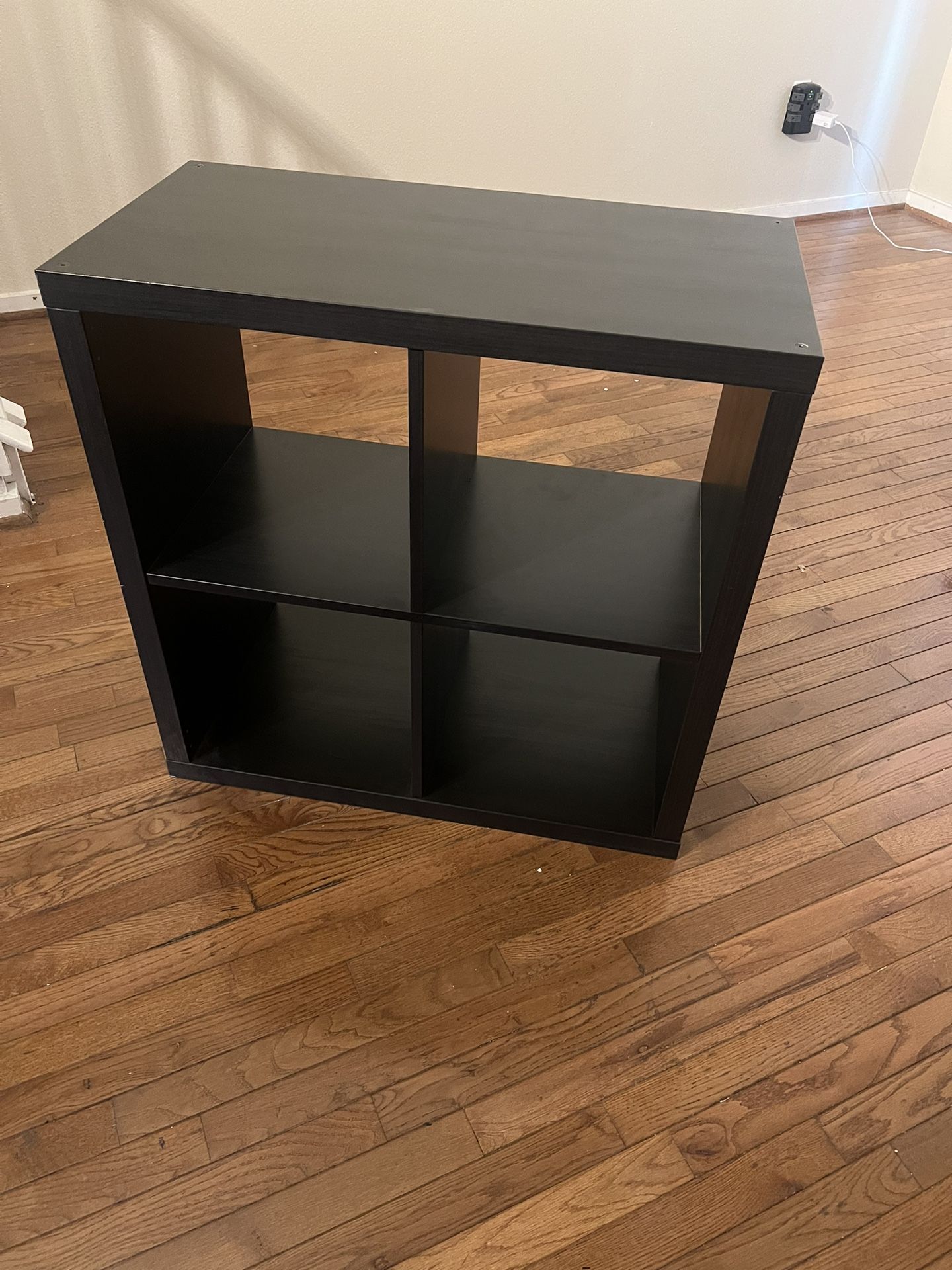 For Decor/storage