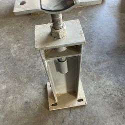 Metal Stand 