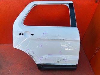 2011 - 2019 FORD EXPLORER RIGHT PASSENGER SIDE REAR DOOR SHELL PANEL OEM