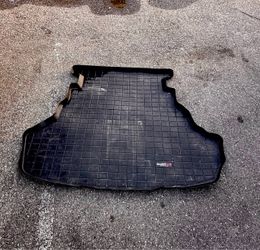 Weather tech trunk protector