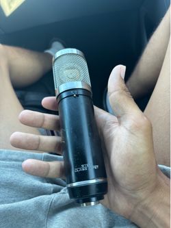 Sterling ST59 Microphone