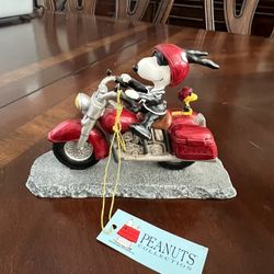 Snoopy Joe Cool Motorcycle Figurine