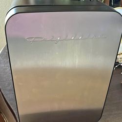 Mini Portable Fridge 