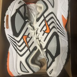 Nikes size 10 Men’s $120 Or Best Offer