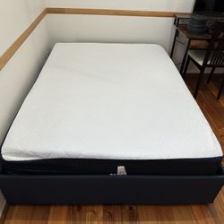 Full Sized Bed