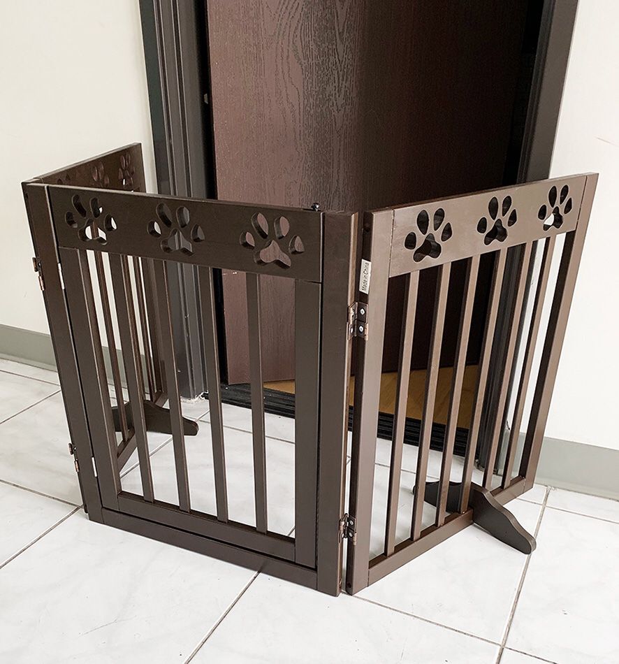 $55 NEW Wooden 3-Panel Pet Dog Safety Fence Configurable Folding Standing Wood Gate 60”x24”