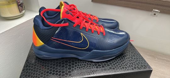Replicas Caitlin clarks Kobe’s 5 size 10.5 used once ,130$