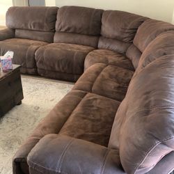 Power Reclining Sectional Sofa 