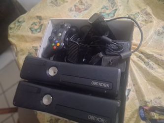 Two[2] Xbox360 consoles w/ Kinect sensor