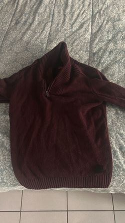 Guess sweater Medium size