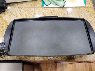 Griddle Large . Like New