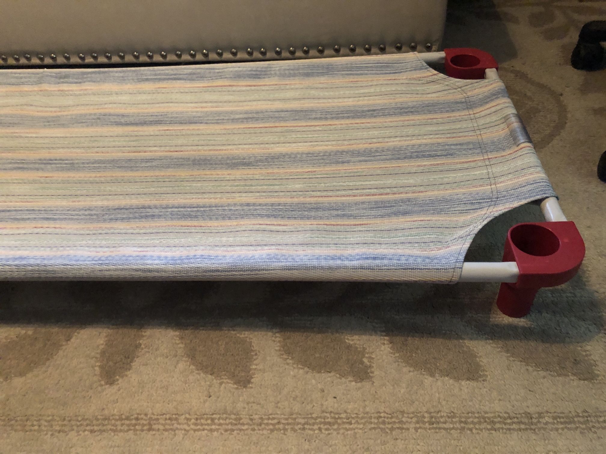 New Stackable Child Nap Cot