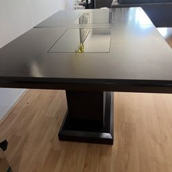 Dining table made with Natural wood